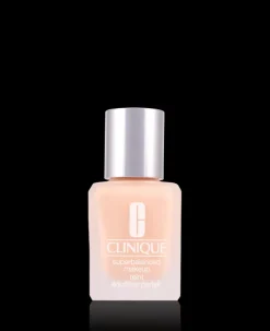 Clinique Superbalanced Makeup CN Alabaster 30 ml